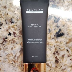 DRMTLGY Retinol Body Lotion